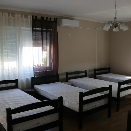 Art Hostel *