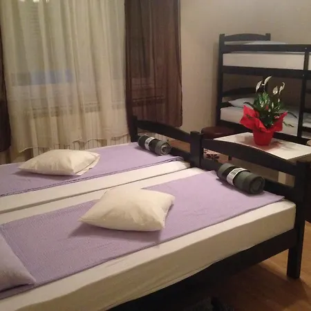 Art Hostel